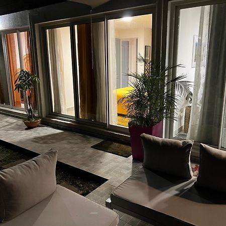 Villa, Lossy لو تامبون المظهر الخارجي الصورة