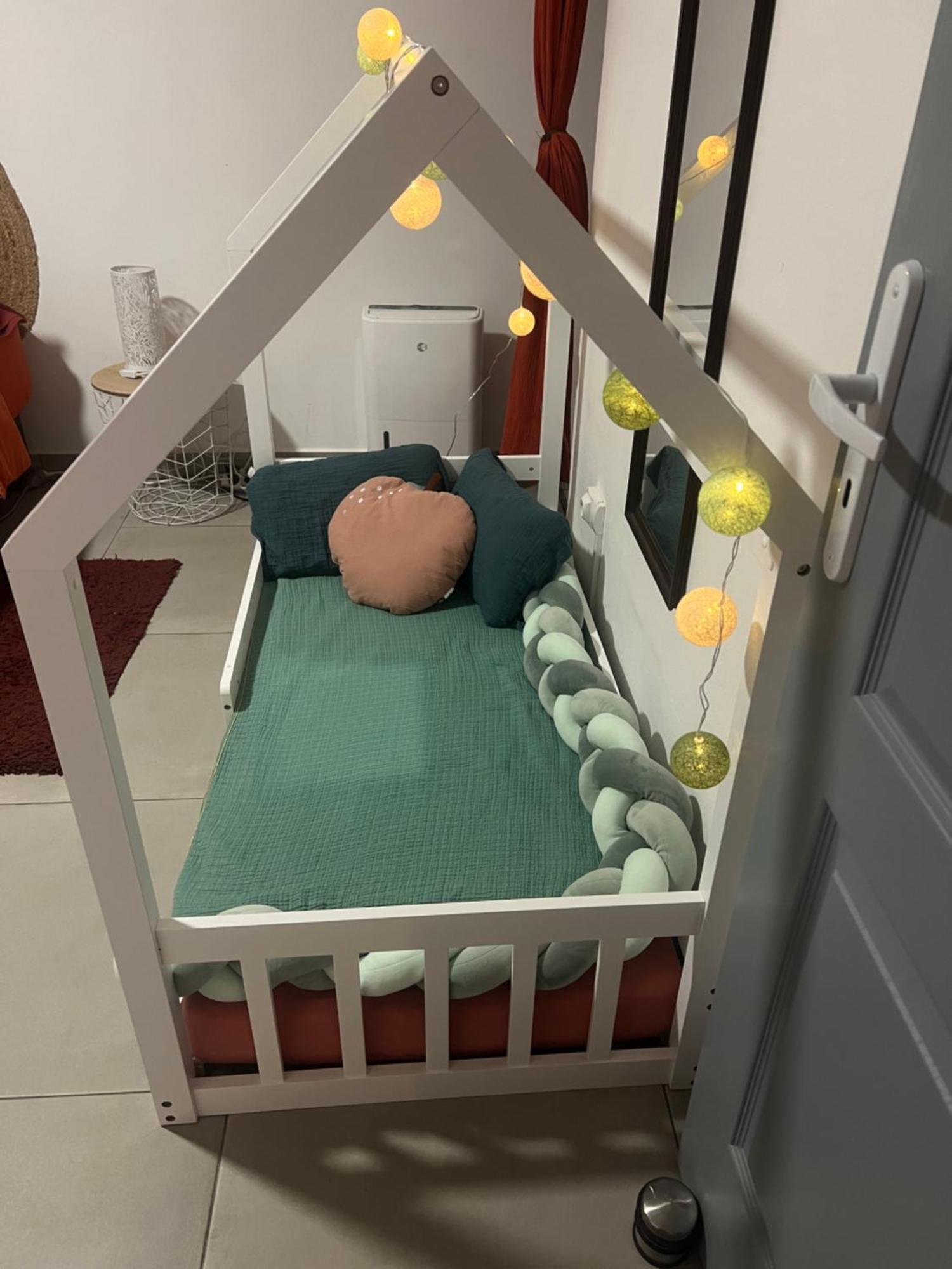 Villa, Lossy لو تامبون المظهر الخارجي الصورة